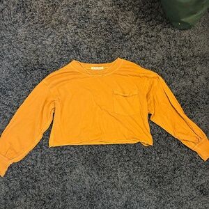 Free People Cropped Long Sleeve Tee – Mustard Gold – Size Large Brand New – Neve